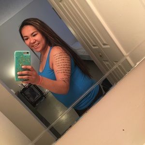 Meet your Posher, Amber